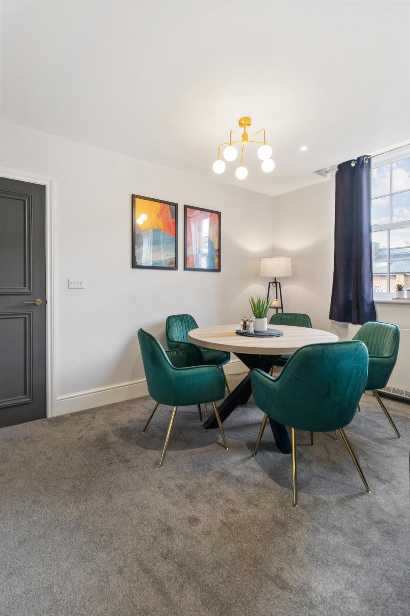 Whiskawaystays - Victoria House - Apartment 4 Worcester Eksteriør billede
